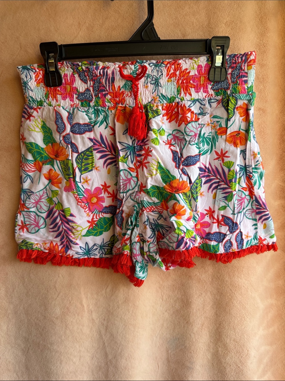 Girls Lightweight Floral Shorts Size XXL/18 -ran small for us